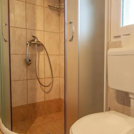 Dc Executive Homes Vila