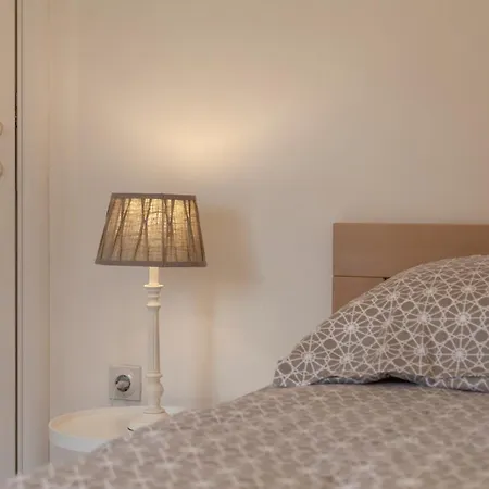 Vila Dc Executive Homes