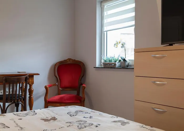 Dc Executive Homes *