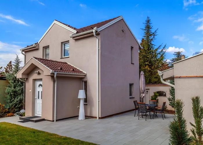 Dc Executive Homes * نوفي ساد